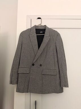 Zara Black and White Houndstooth Double-Breasted Oversized Blazer